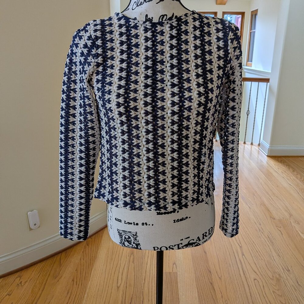 Lovely Contemporary Zara Open Wave Top